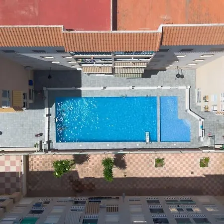 2bdr With Pool Stunning Sunset 300m Торрев'єха