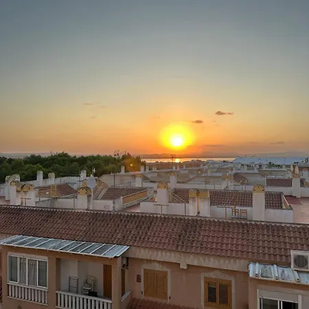 2bdr With Pool Stunning Sunset 300m Будинок відпочинку